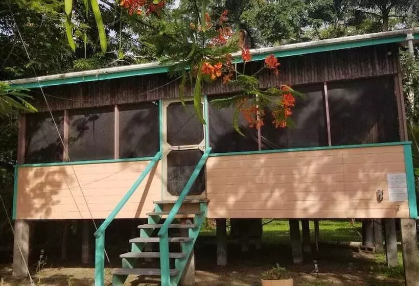 Aamiaismajoitus (B&B) River Bend Resort Belize