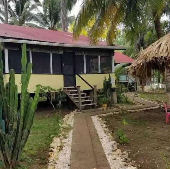 Aamiaismajoitus (B&B) River Bend Resort Belize