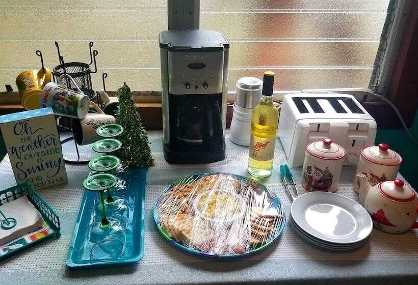 تختخواب و صبحانه River Bend Resort Belize