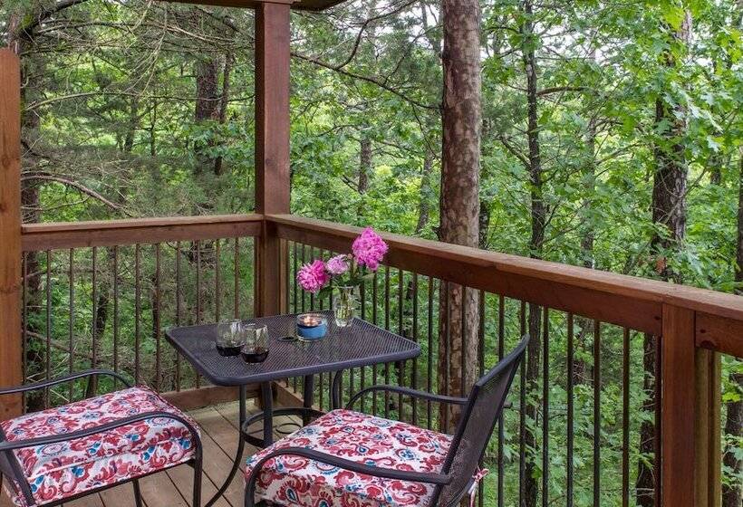 Eureka Sunset Cabins