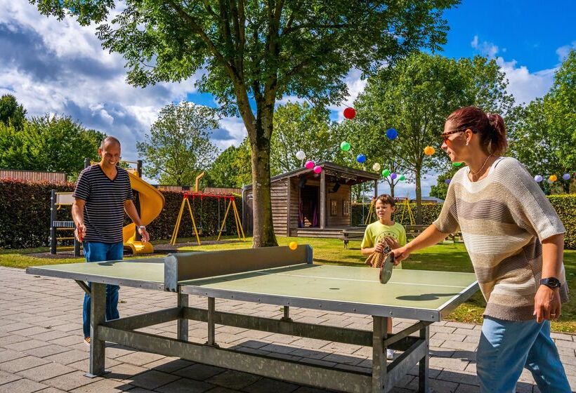 אתר נופש Europarcs Poort Van Maastricht