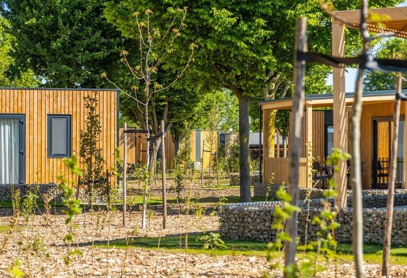 אתר נופש Europarcs Poort Van Maastricht