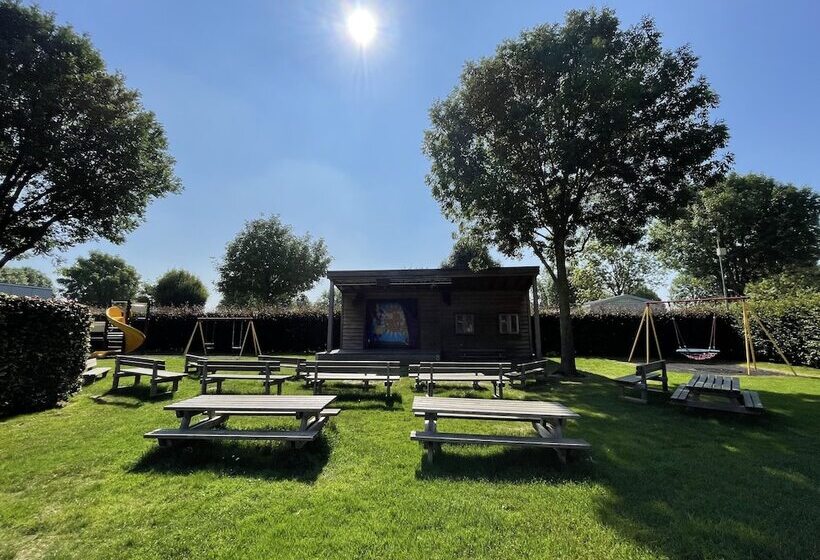 אתר נופש Europarcs Poort Van Maastricht