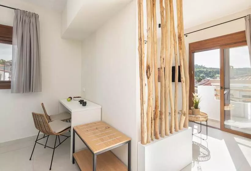 Palm Suites
