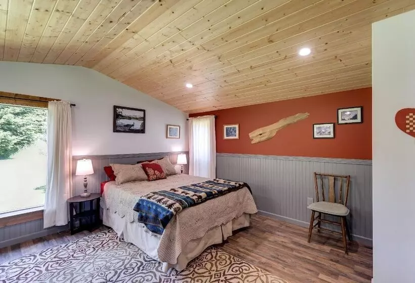 71mf  Rustic   Pets Ok   Sleeps 4
