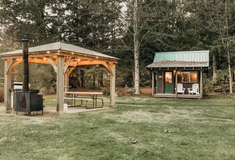 71mf  Rustic   Pets Ok   Sleeps 4