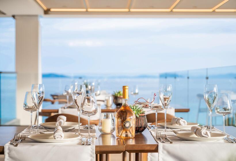 Ammoa Luxury Hotel & Spa Resort