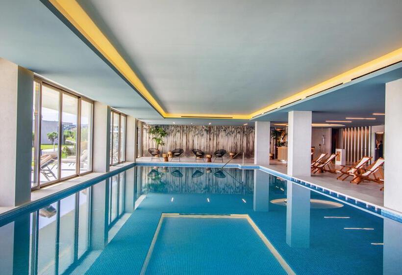 Ammoa Luxury Hotel & Spa Resort