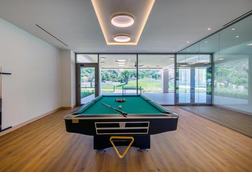 Ammoa Luxury Hotel & Spa Resort