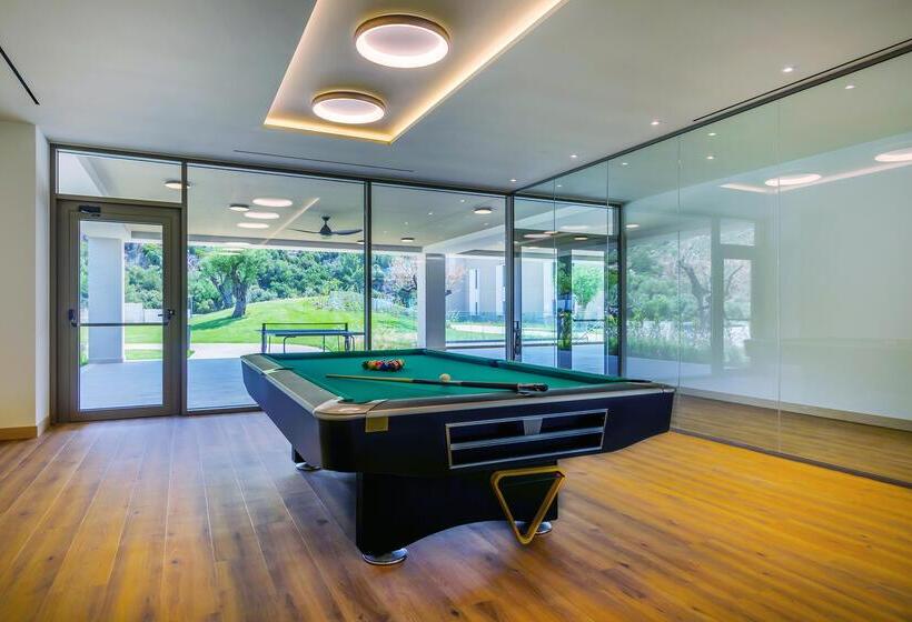 Ammoa Luxury Hotel & Spa Resort