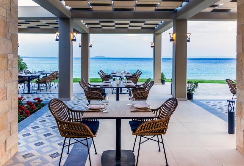 Ammoa Luxury Hotel & Spa Resort