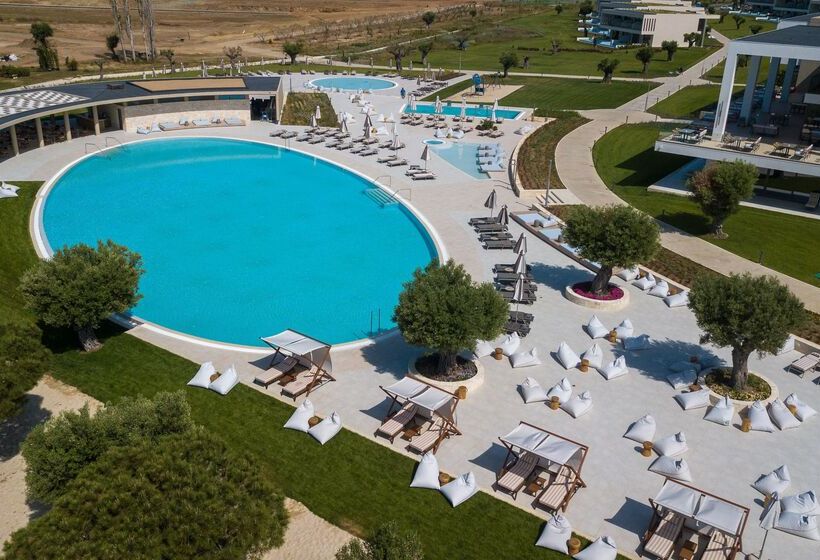 Ammoa Luxury Hotel & Spa Resort