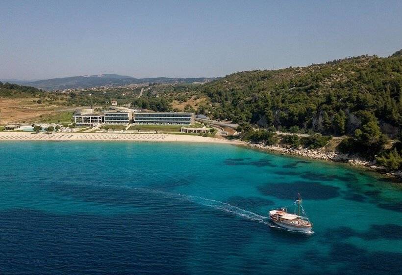 Ammoa Luxury Hotel & Spa Resort