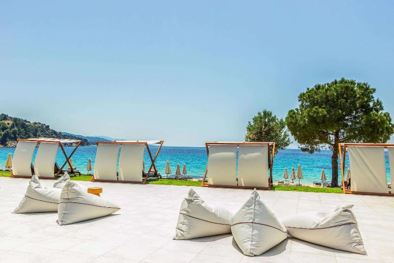 Ammoa Luxury Hotel & Spa Resort