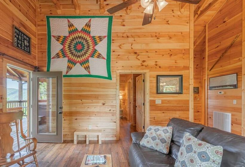 Ever After Mountain View Hot Tub