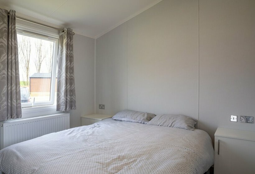 Immaculate 1 Bed Lodge In Yarm