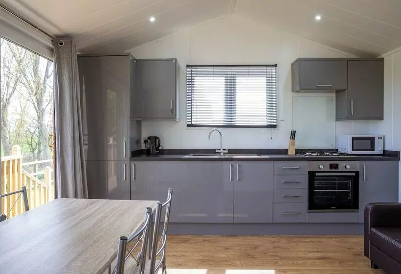 Immaculate 1 Bed Lodge In Yarm
