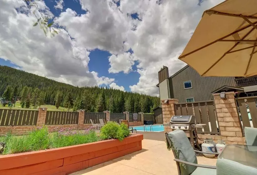 Heated Pool Ski In Walk Out Perfect Hotel Room   Cv210a By Redawning