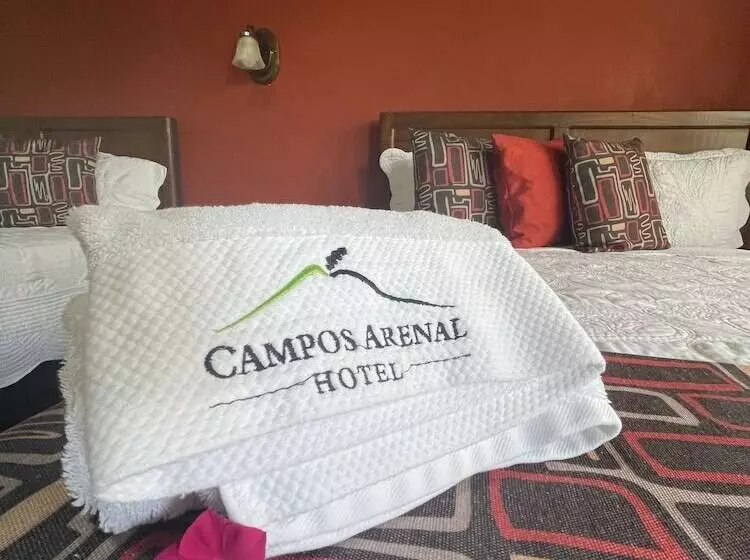 هتل Campos Arenal