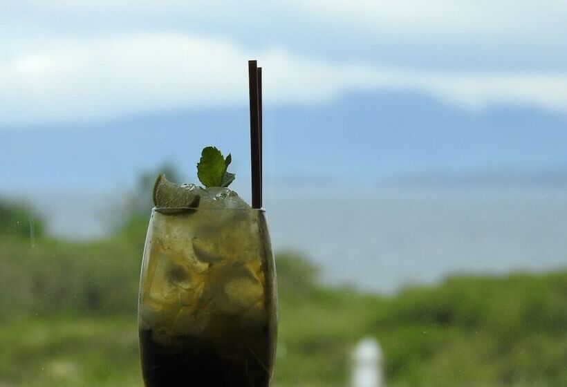 בית מלון כפרי House Of Juniper The Manse