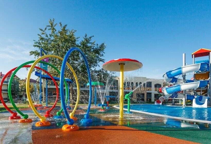 בית מלון כפרי Morea Family Resort&spa All Inclusive
