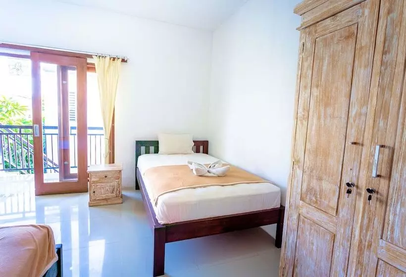 پانسیون Putu Homestay