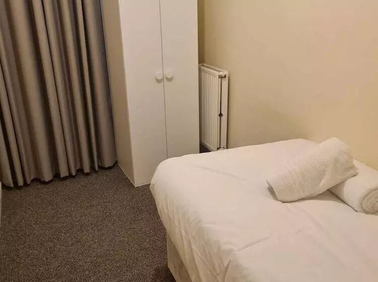 レジデンス Lovely 2 Bed House In Bolton Greater Manchester