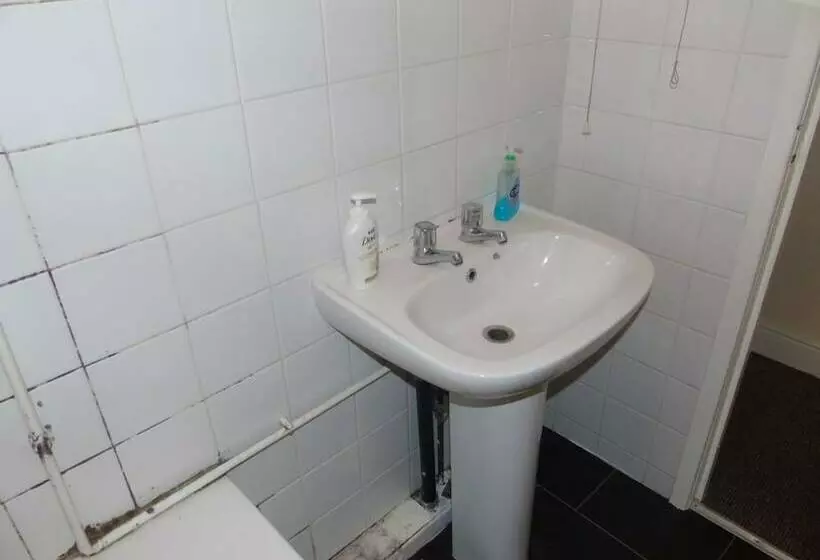 レジデンス Lovely 2 Bed House In Bolton Greater Manchester