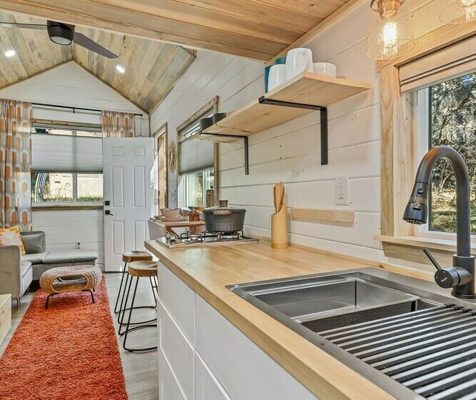 Tiny House! Quiet, Pine Trees, Private, Close To Grand Canyon, Sedona, Oak Creek Just Off I17 By Red