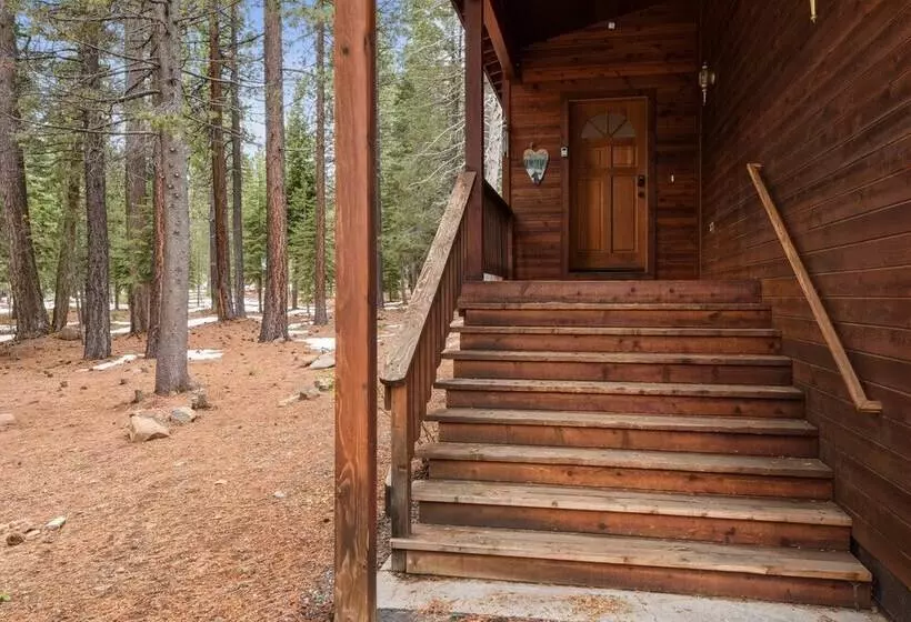 Truckee Pines Retreat Game Room & Forest Views