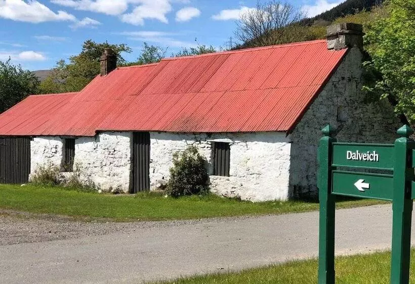 Dalveich Cottage W/hot Tub & Stunning Views