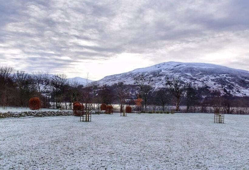 Dalveich Cottage W/hot Tub & Stunning Views