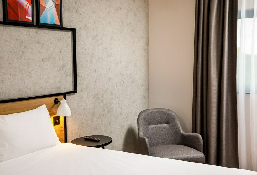 酒店 Ibis London Heathrow Terminal 5