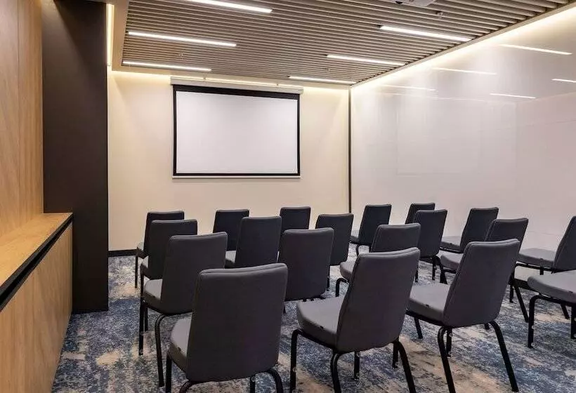 Radisson Hotel Gorizont Rostov On Don