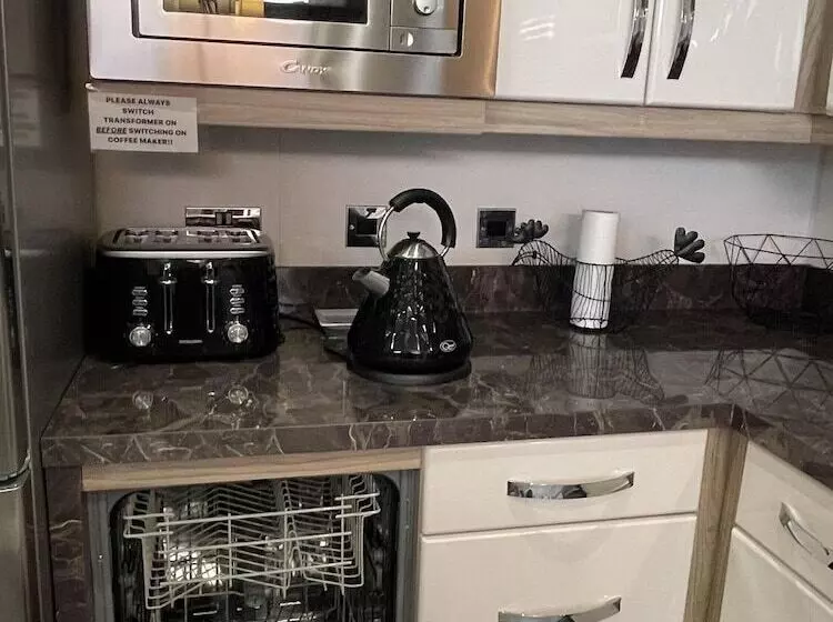 ホテル Romney Lodge