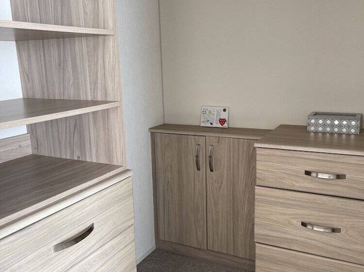 فندق Romney Lodge