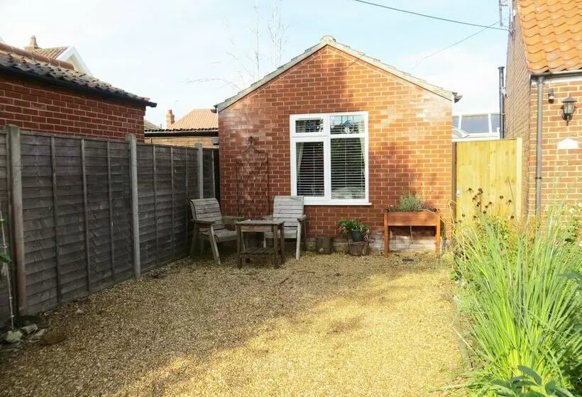 Residenssi Oakdene.....perfect For Couple Or Singles