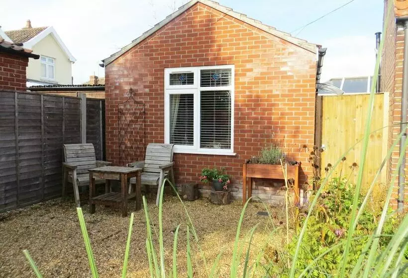 Residenssi Oakdene.....perfect For Couple Or Singles