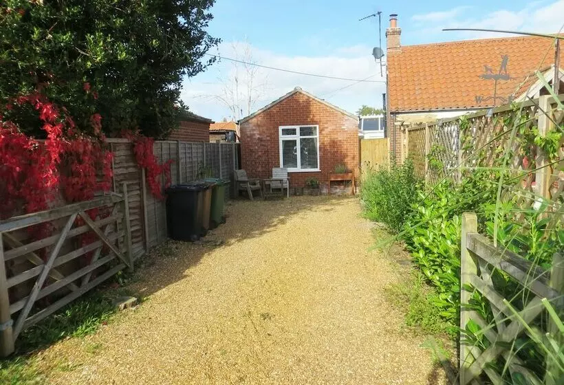 Residenssi Oakdene.....perfect For Couple Or Singles