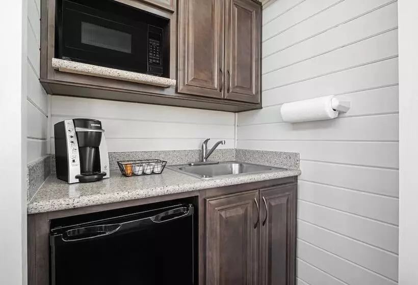 Sun Outdoors Rocky Mountains