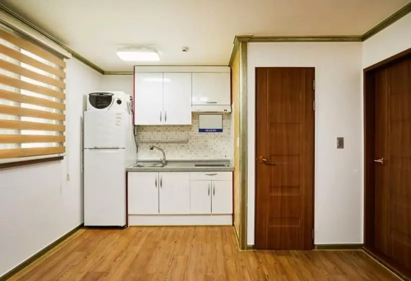 Daecheon Sinhwa Pension