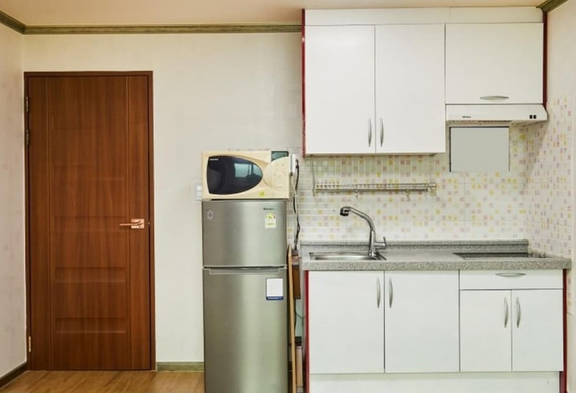 Daecheon Sinhwa Pension