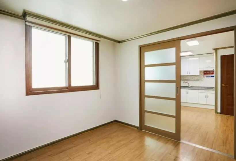 Daecheon Sinhwa Pension