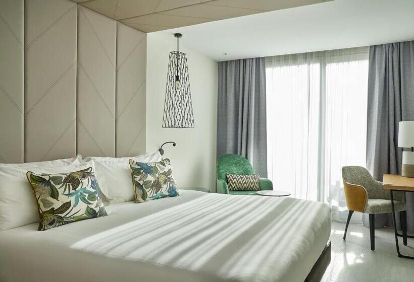 هتل Vincci Larios Diez