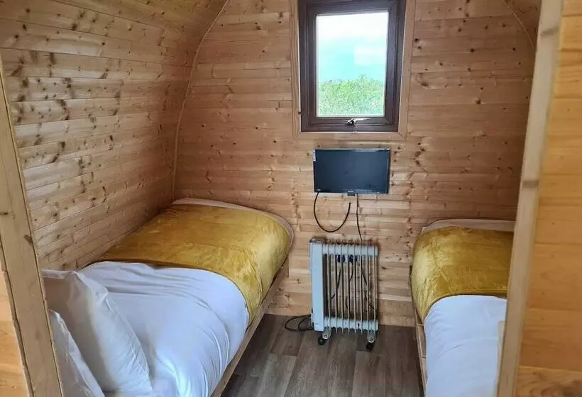 Lakeside Fishing Pods