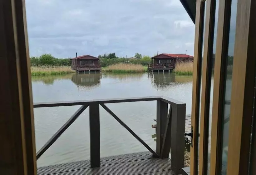 Lakeside Fishing Pods