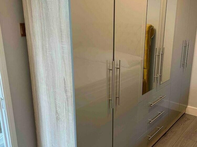 住所 Leading Accommodation For Bicester Village!