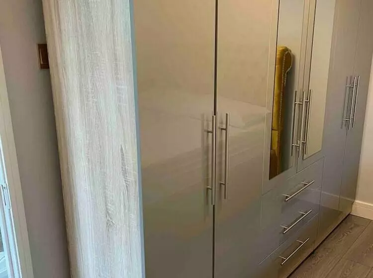 Residenssi Leading Accommodation For Bicester Village!