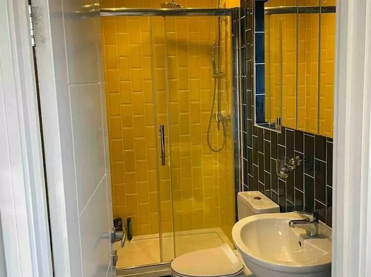 Residenssi Leading Accommodation For Bicester Village!