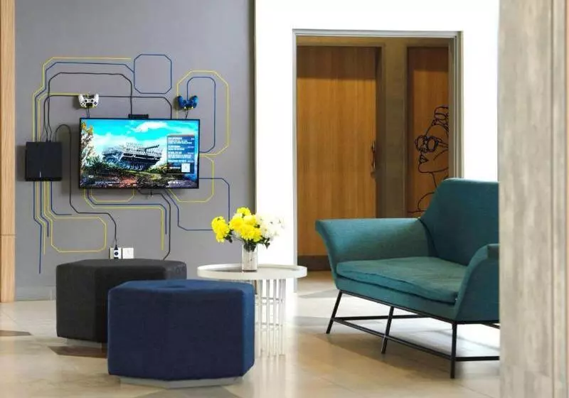 Yello Hotel Jambi